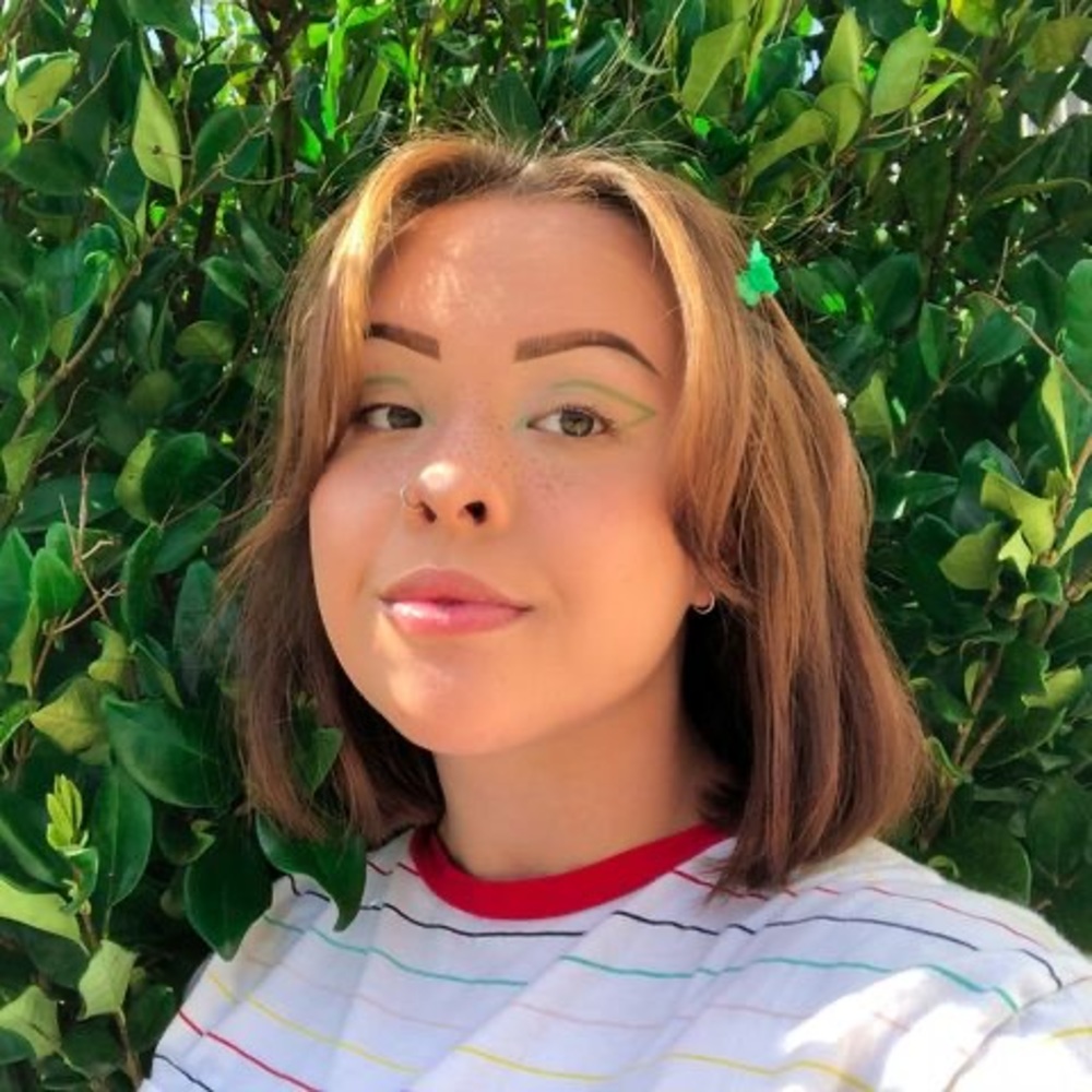 Meet your Posher, Alyssa